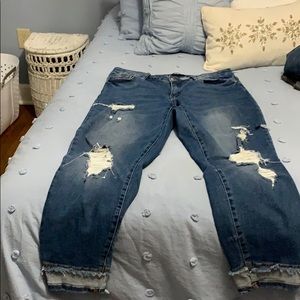 Judy blue distressed jeans